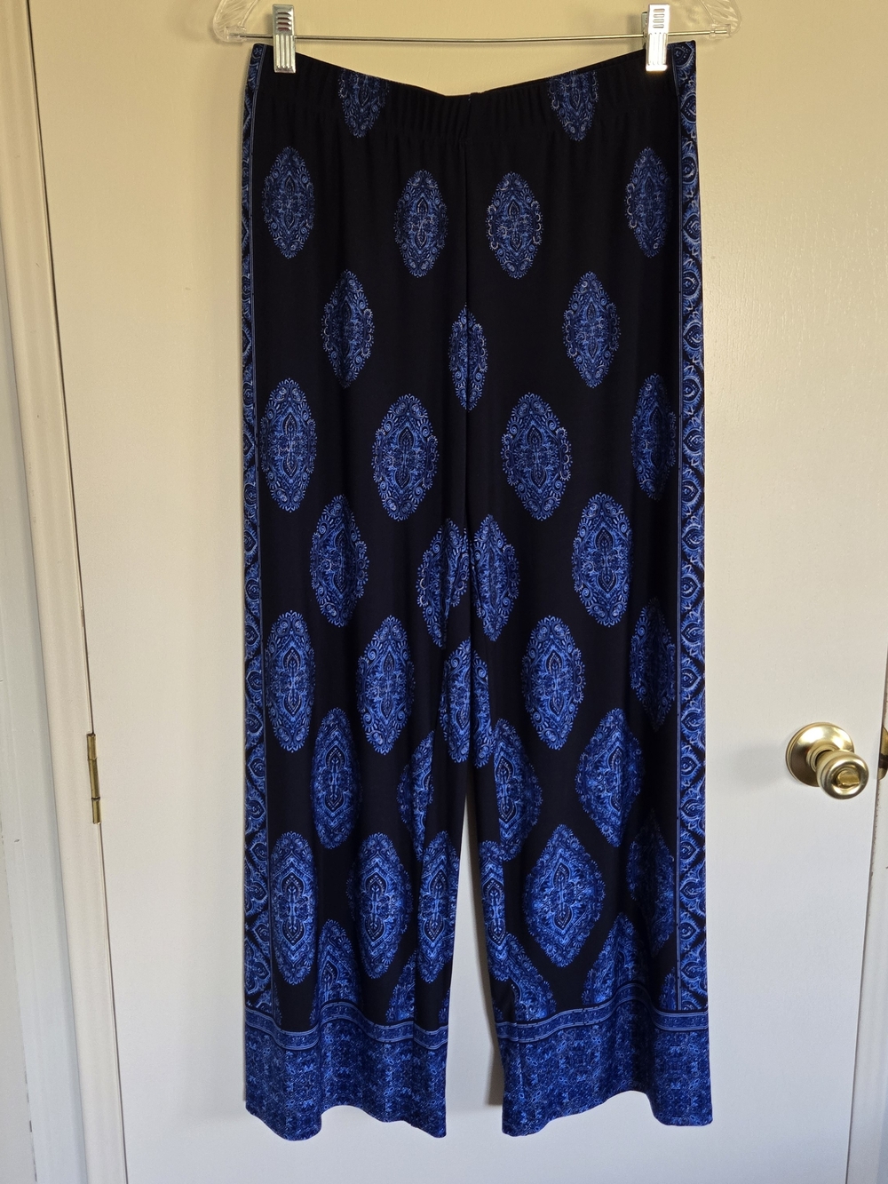Susan Graver Wide-Leg Pants with Blue Medallion Print SP